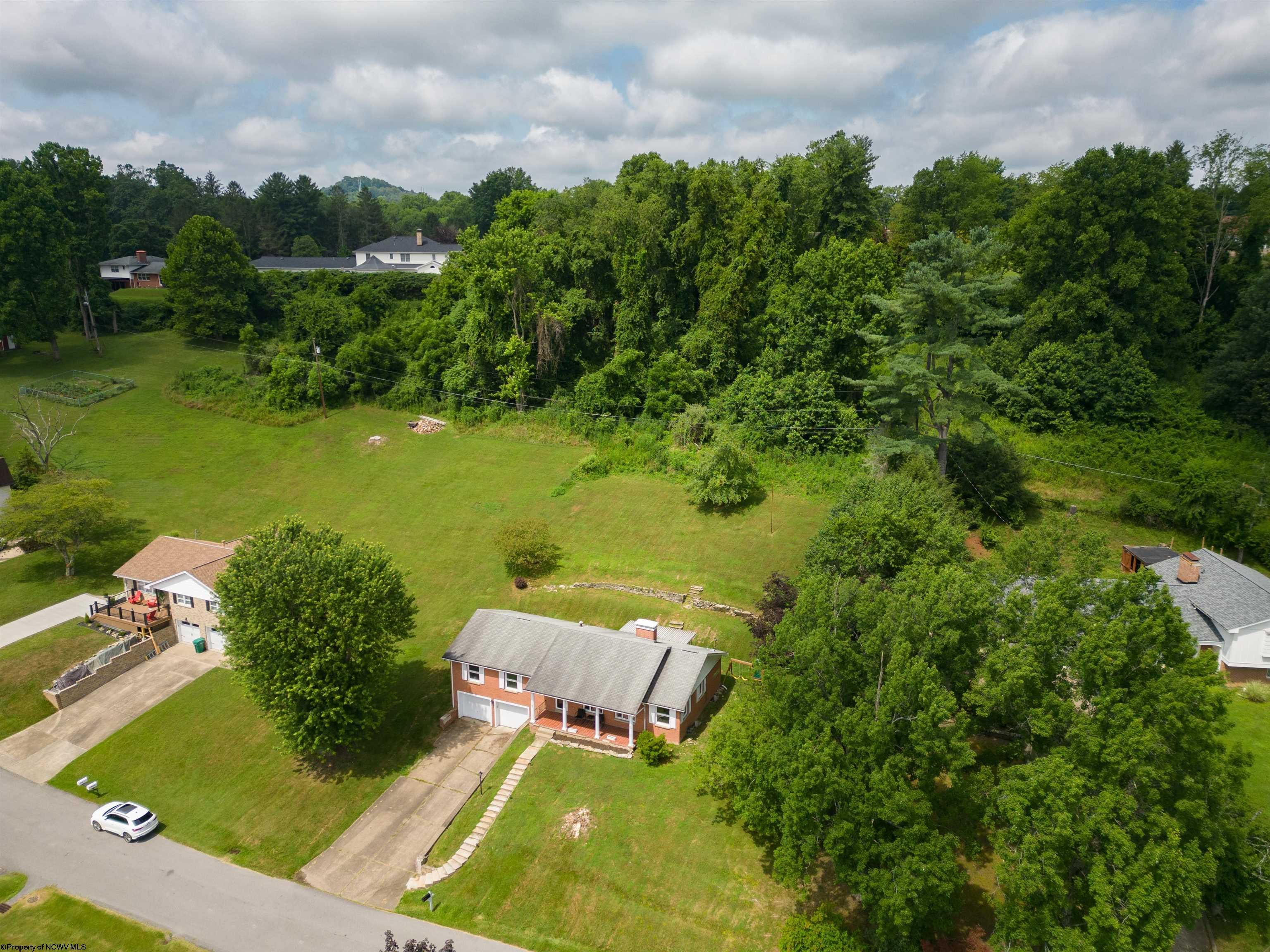 203 Emerson Road Clarksburg, WV 26301 - Photo 31 of 34 Gallery Image 31