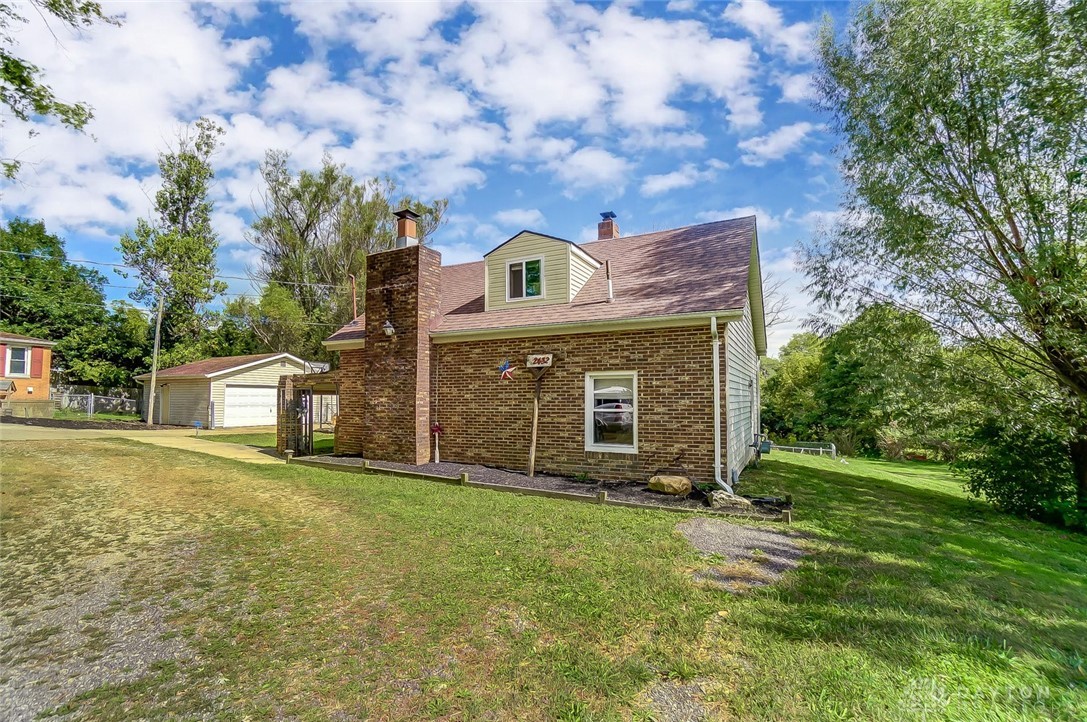 2432 East Home Road Springfield, OH 45503 - Photo 2 of 20 Gallery Image 2