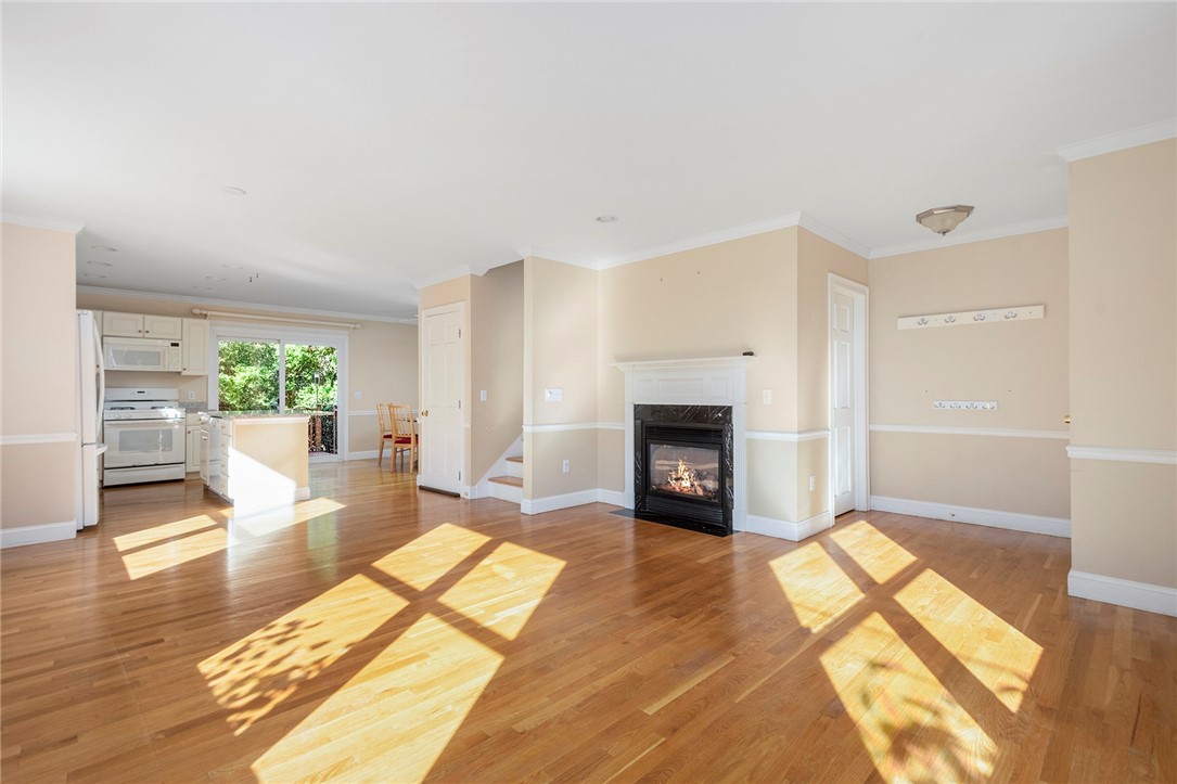 202 Reservoir Road Middletown, RI 02842 - Photo 24 of 50