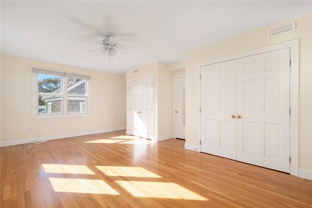 202 Reservoir Road Middletown, RI 02842 - Photo 31 of 50