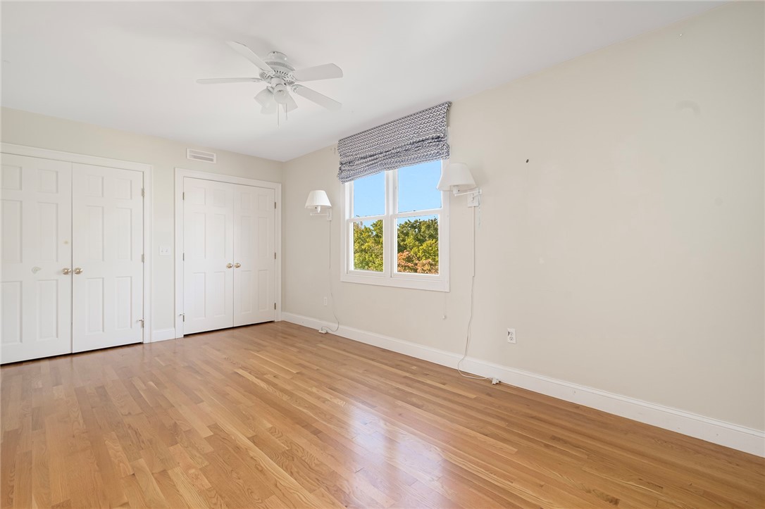 202 Reservoir Road Middletown, RI 02842 - Photo 36 of 50