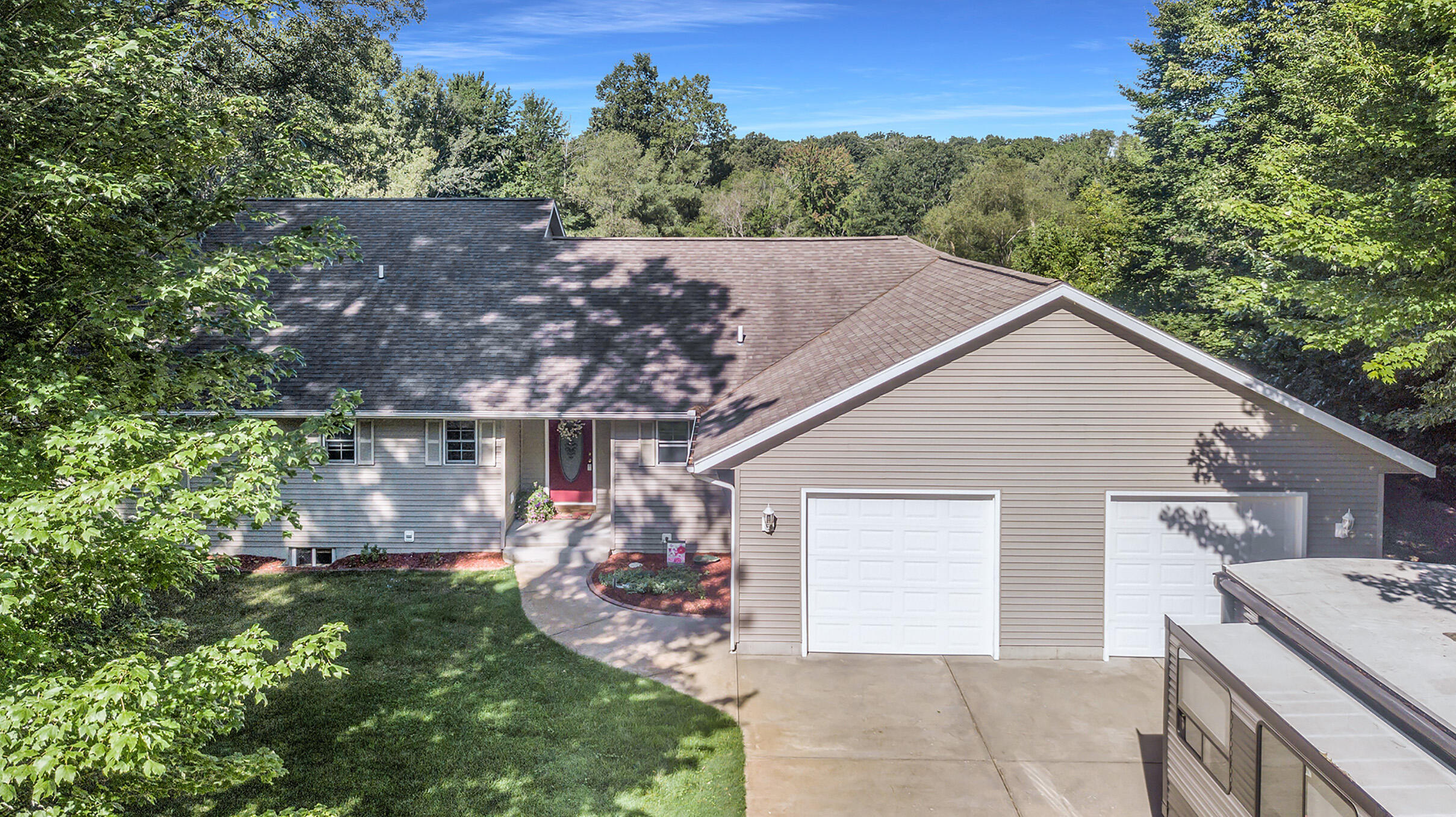 3909 Pondview Hesperia, MI 49421 - Photo 43 of 44 3909PondViewDrAerial-1