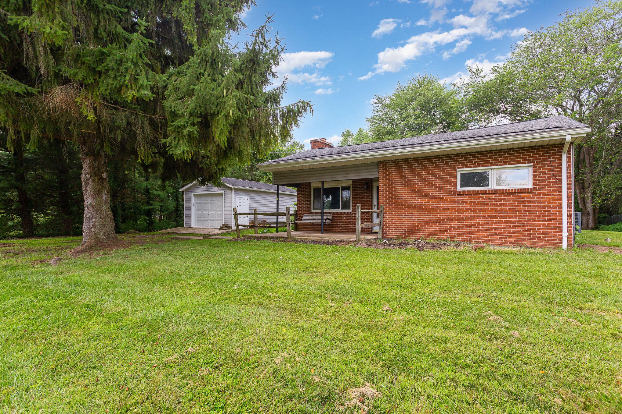 5552 Summit Road Southwest Pataskala, OH 43062 - Photo 3 of 34 003_8l9a7236-edit_71