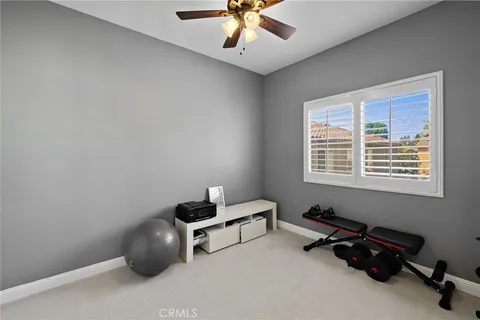 a livingroom with window