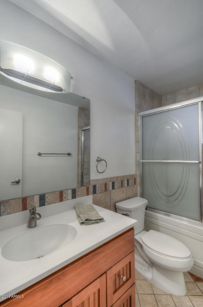 7655 East Mawson Road Mesa, AZ 85207 - Photo 23 of 33 Bathroom