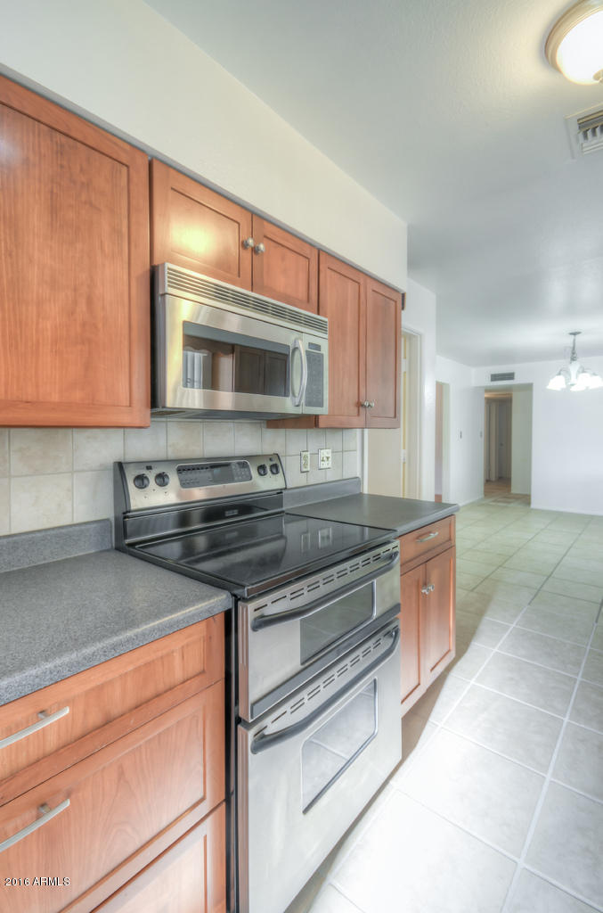 7655 East Mawson Road Mesa, AZ 85207 - Photo 7 of 33 Kitchen
