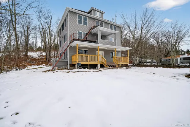 $1,800 | 303 Main Street, Unit 3L, Hurleyville, NY 12747