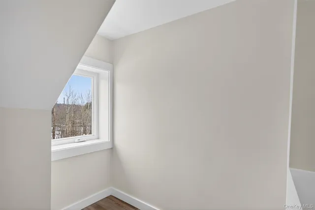 $1,800 | 303 Main Street, Unit 3L, Hurleyville, NY 12747