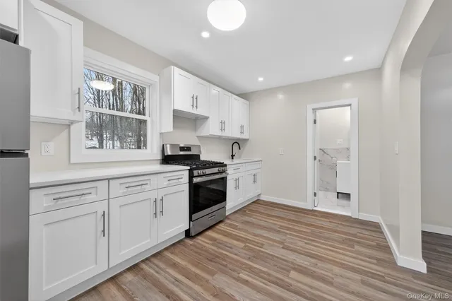 $1,800 | 303 Main Street, Unit 3L, Hurleyville, NY 12747