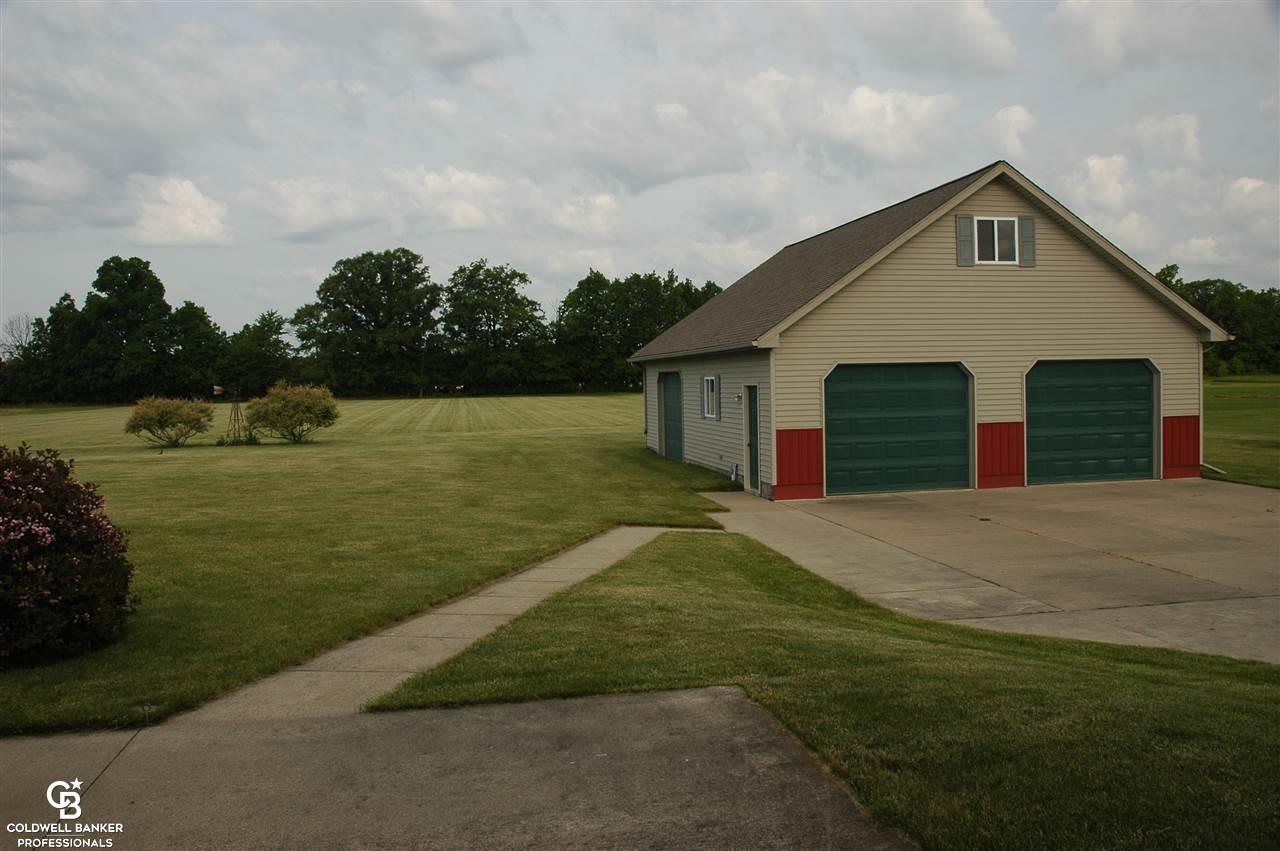 2077 Riley Center Road Memphis, MI 48041 - Photo 11 of 60