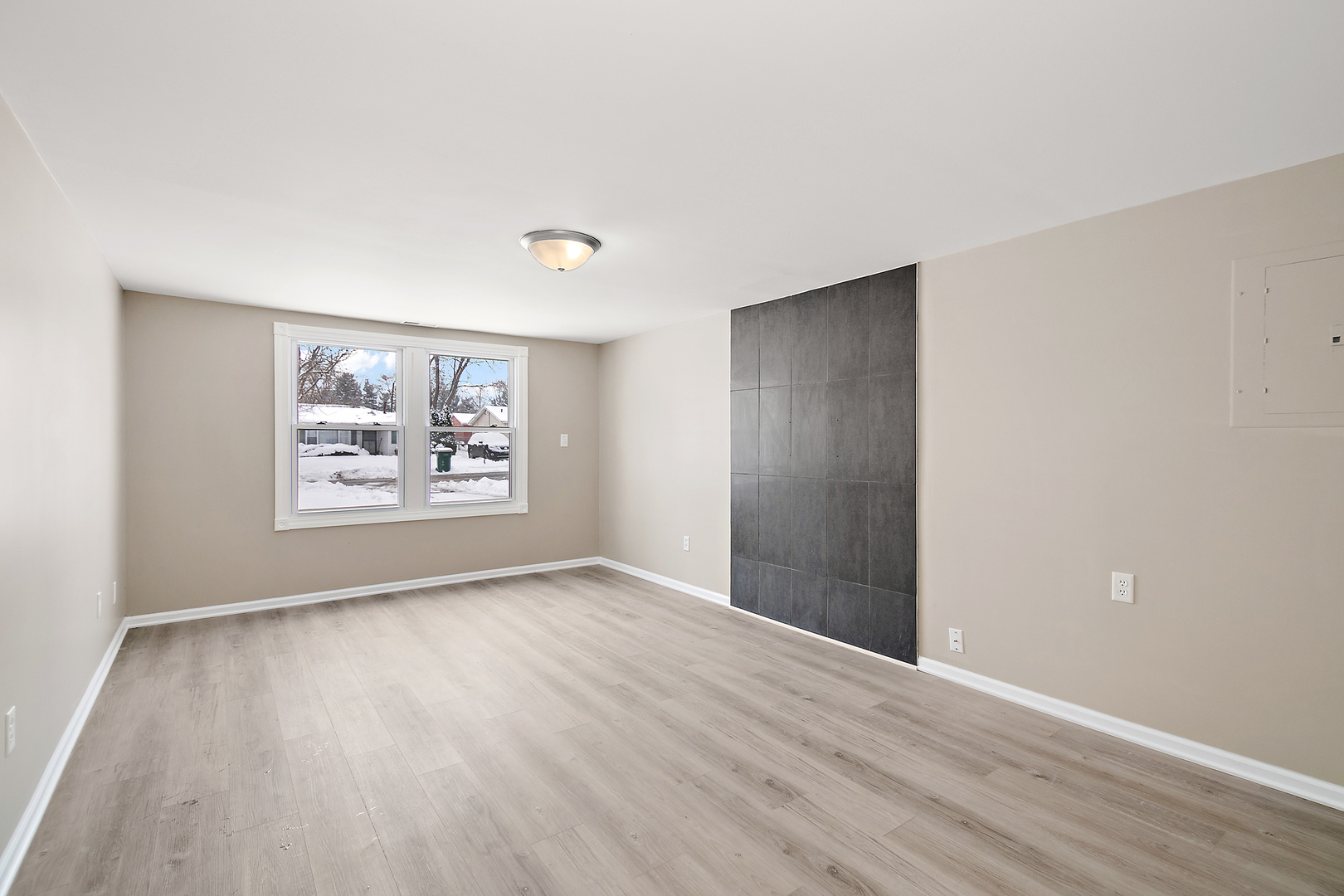 426 West Arlington Lane Crete, IL 60417 - Photo 7 of 19