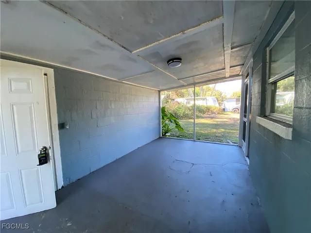 $1,095 | 1539 Piney Road, North Fort Myers, FL 33903