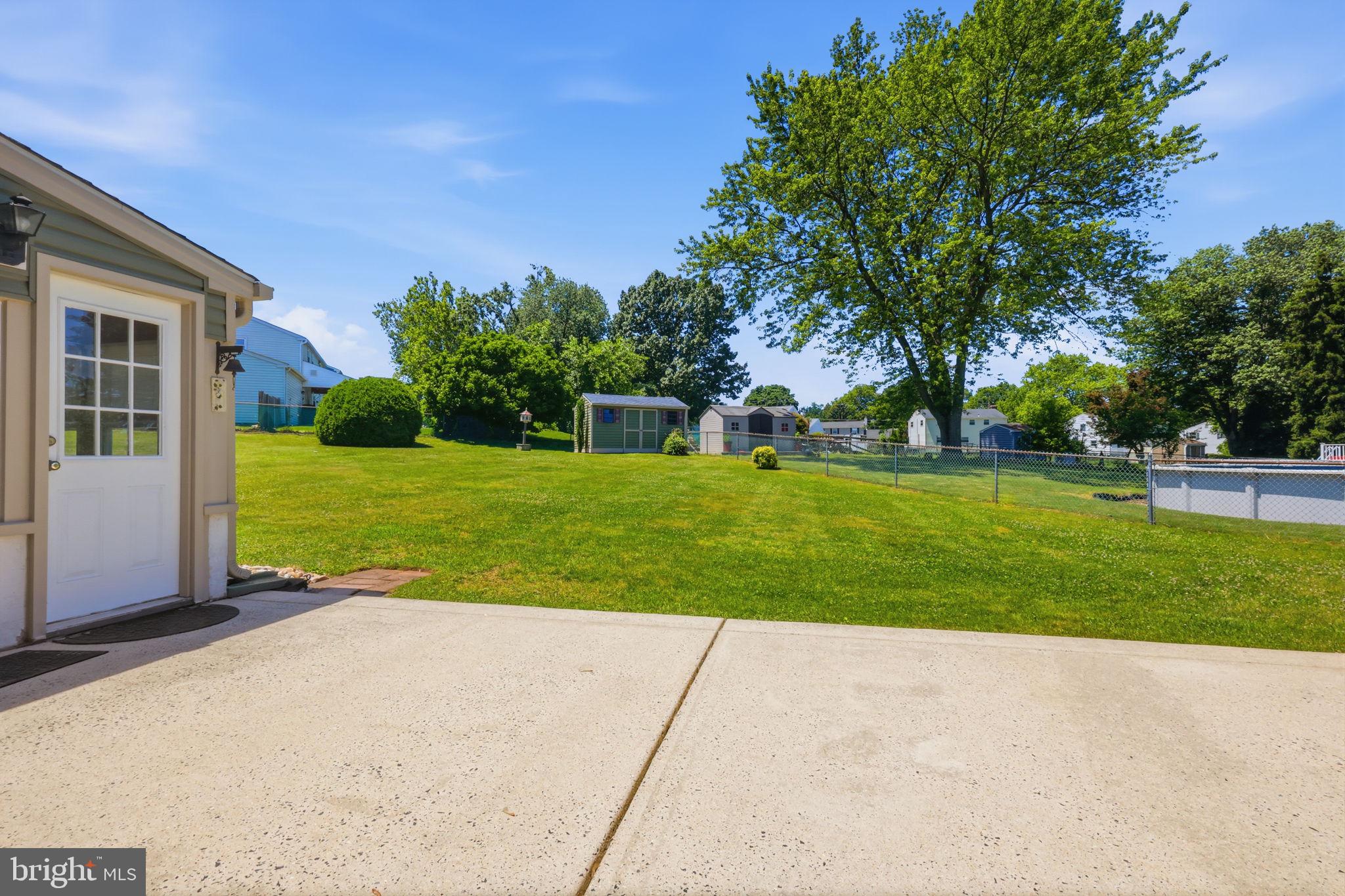 1320 Nevarc Road Warminster, PA 18974 - Photo 31 of 34