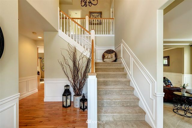 $825,000 | 24607 Northeast 72nd Street, Redmond, WA 98053