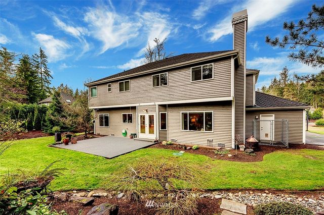 $825,000 | 24607 Northeast 72nd Street, Redmond, WA 98053
