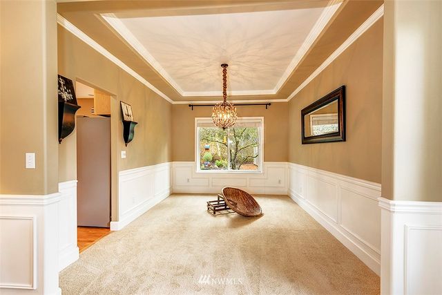 $825,000 | 24607 Northeast 72nd Street, Redmond, WA 98053