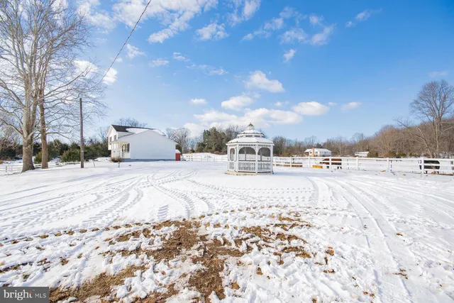 $2,000 | 989 Cedar Lane, Shepherdstown, WV 25443