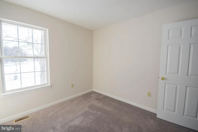 $2,000 | 989 Cedar Lane, Shepherdstown, WV 25443