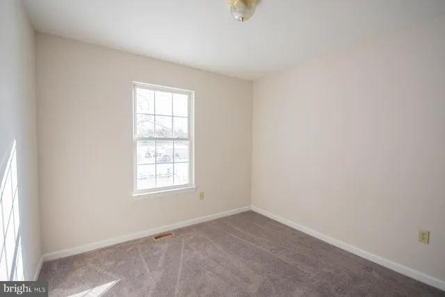 $2,000 | 989 Cedar Lane, Shepherdstown, WV 25443