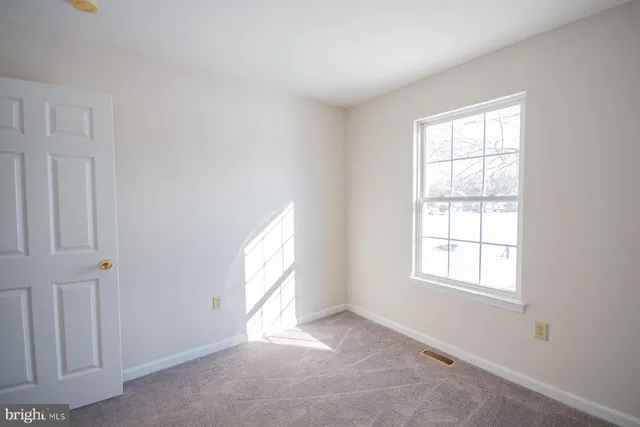 $2,000 | 989 Cedar Lane, Shepherdstown, WV 25443