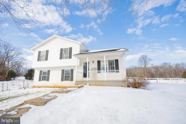 $2,000 | 989 Cedar Lane, Shepherdstown, WV 25443