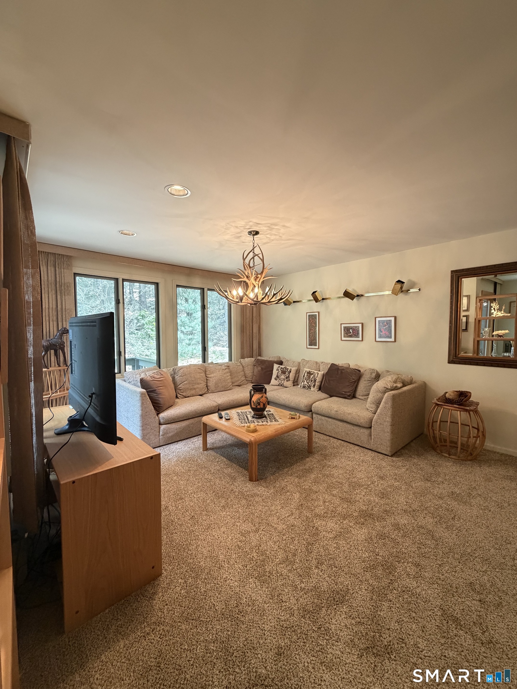 476 Evergreen Road Torrington, CT 06790 - Photo 2 of 33