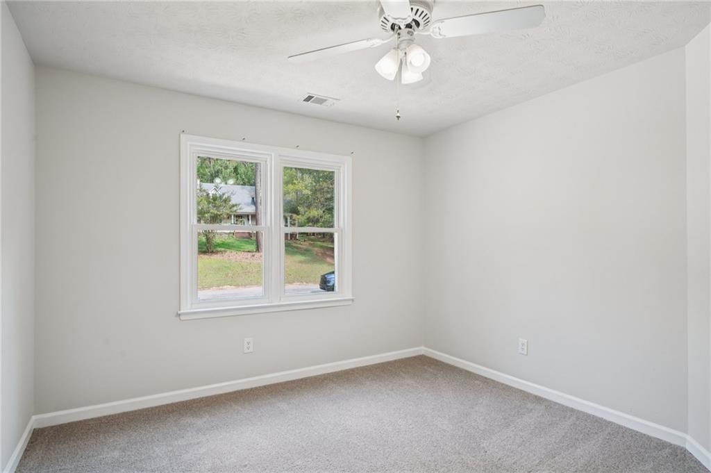 2111 South River Road Southwest Conyers, GA 30094 - Photo 10 of 28