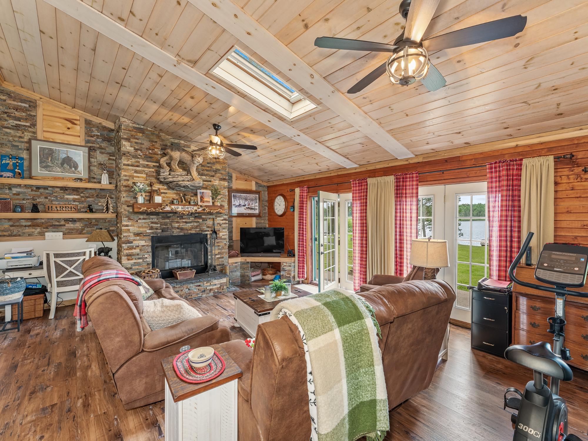 5836 Hwy 17 Rhinelander Wi 54501 Rhinelander, WI 54501 - Photo 6 of 46 Gallery Image 6