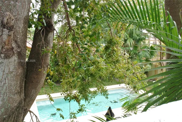 $11,500 | 5835 La Gorce Drive, Miami Beach, FL 33140