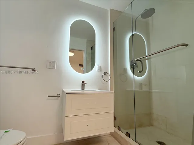 $11,500 | 5835 La Gorce Drive, Miami Beach, FL 33140