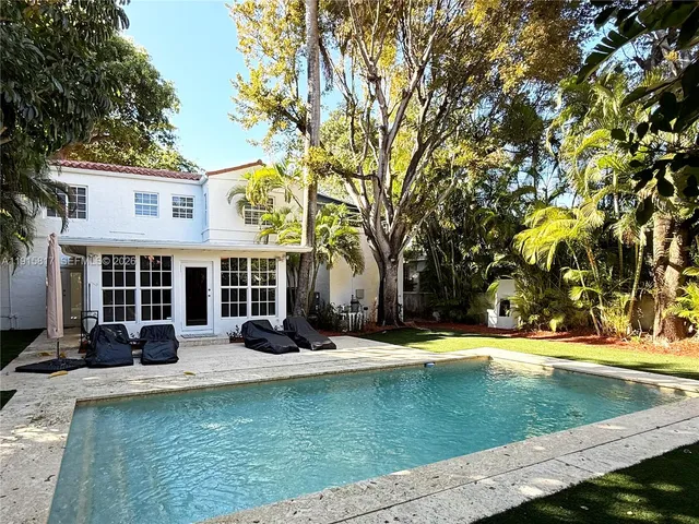 $11,500 | 5835 La Gorce Drive, Miami Beach, FL 33140