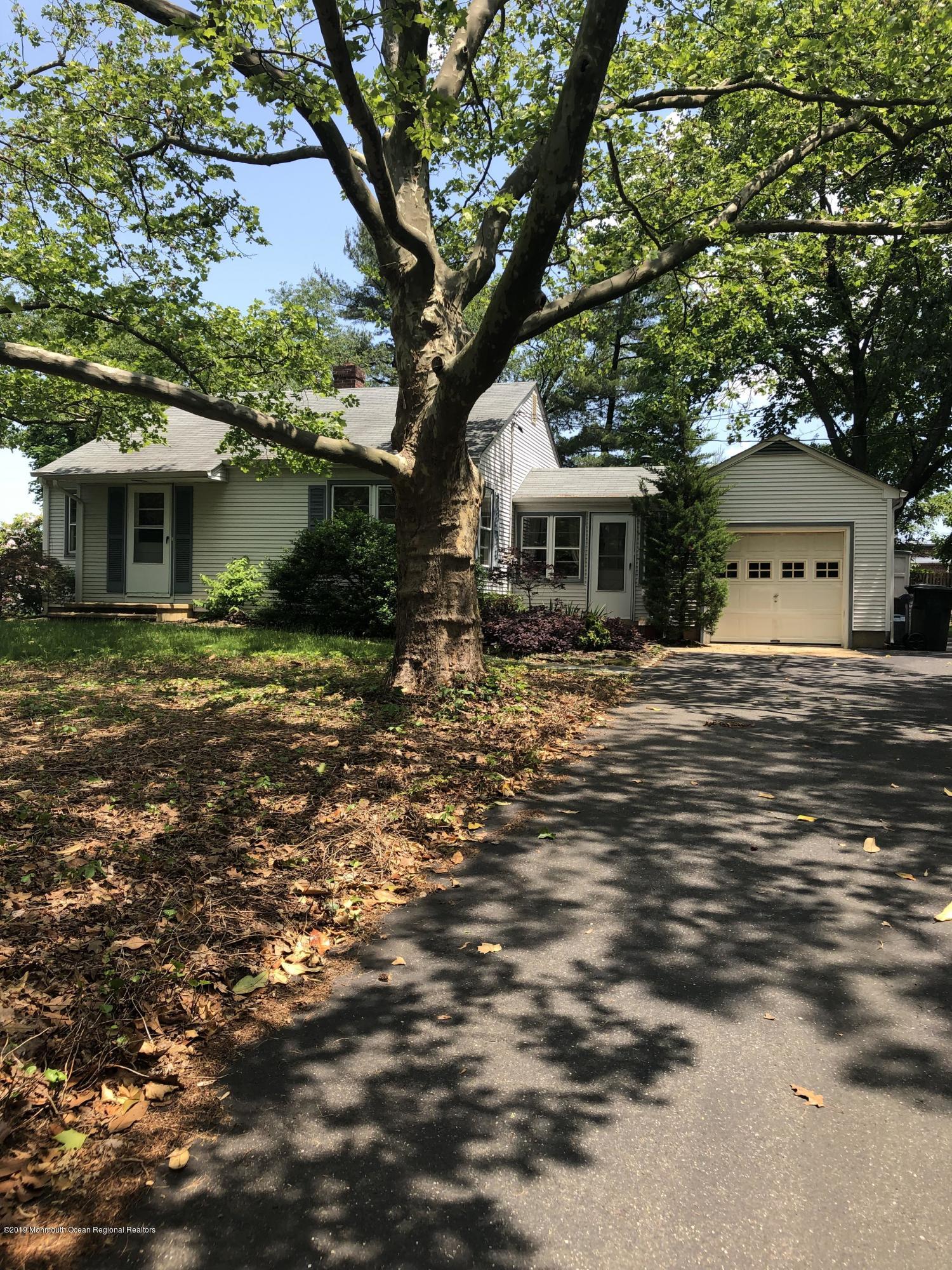 731 Holmdel Road Holmdel, NJ 07733 - Photo 1 of 20 731 Holmdel RD front
