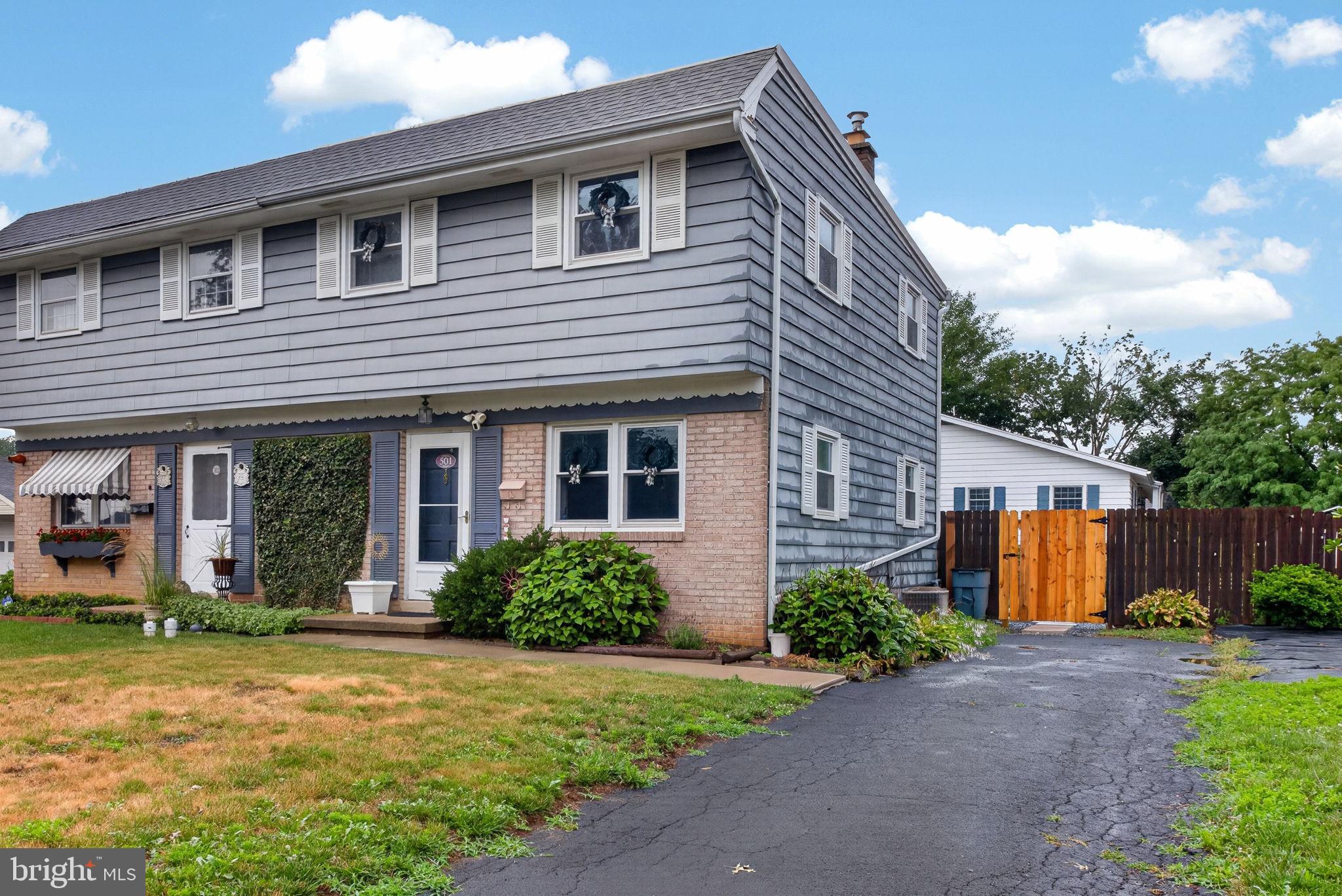 501 General Sutter Avenue Lititz, PA 17543 - Photo 2 of 26