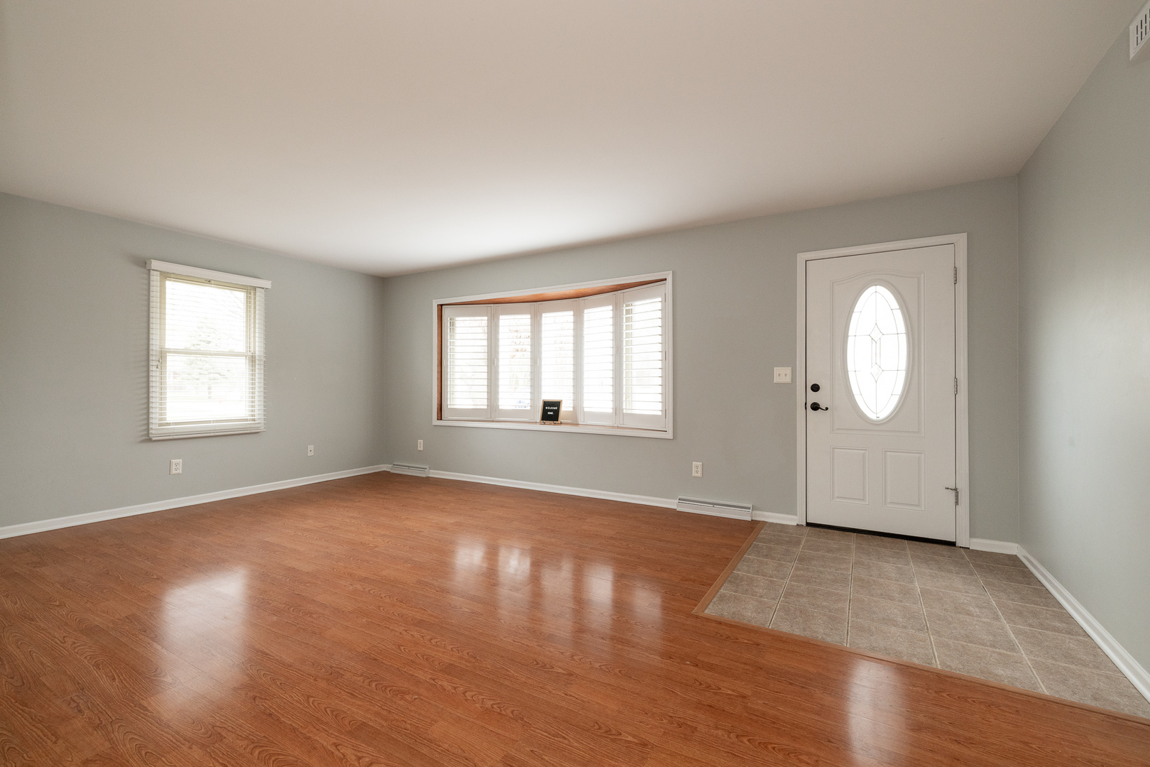 609 Schoolgate Road New Lenox, IL 60451 - Photo 6 of 16 Gallery Image 6