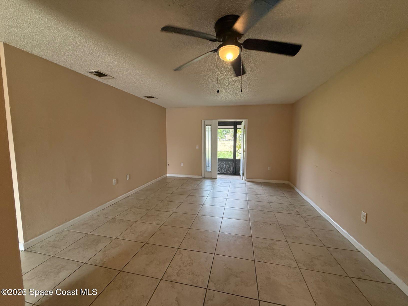 1514 Clearlake Road, Unit 9 Cocoa, FL 32922 - Photo 3 of 8 Living Dining room