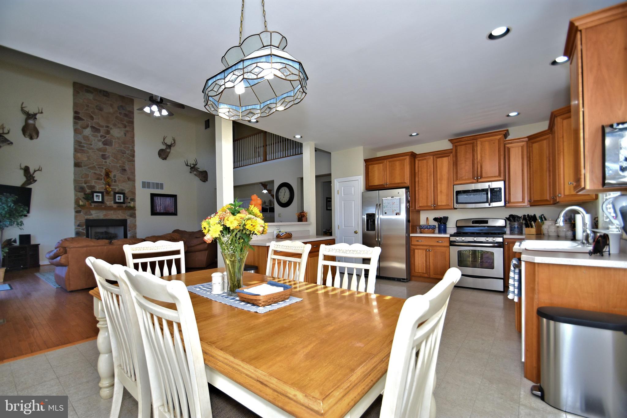 2204 Three Mile Run Road Perkasie, PA 18944 - Photo 14 of 31 Kitchen