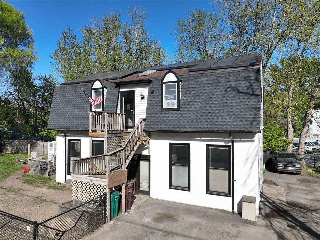 20 New Street Woonsocket, RI 02895 - Photo 3 of 40