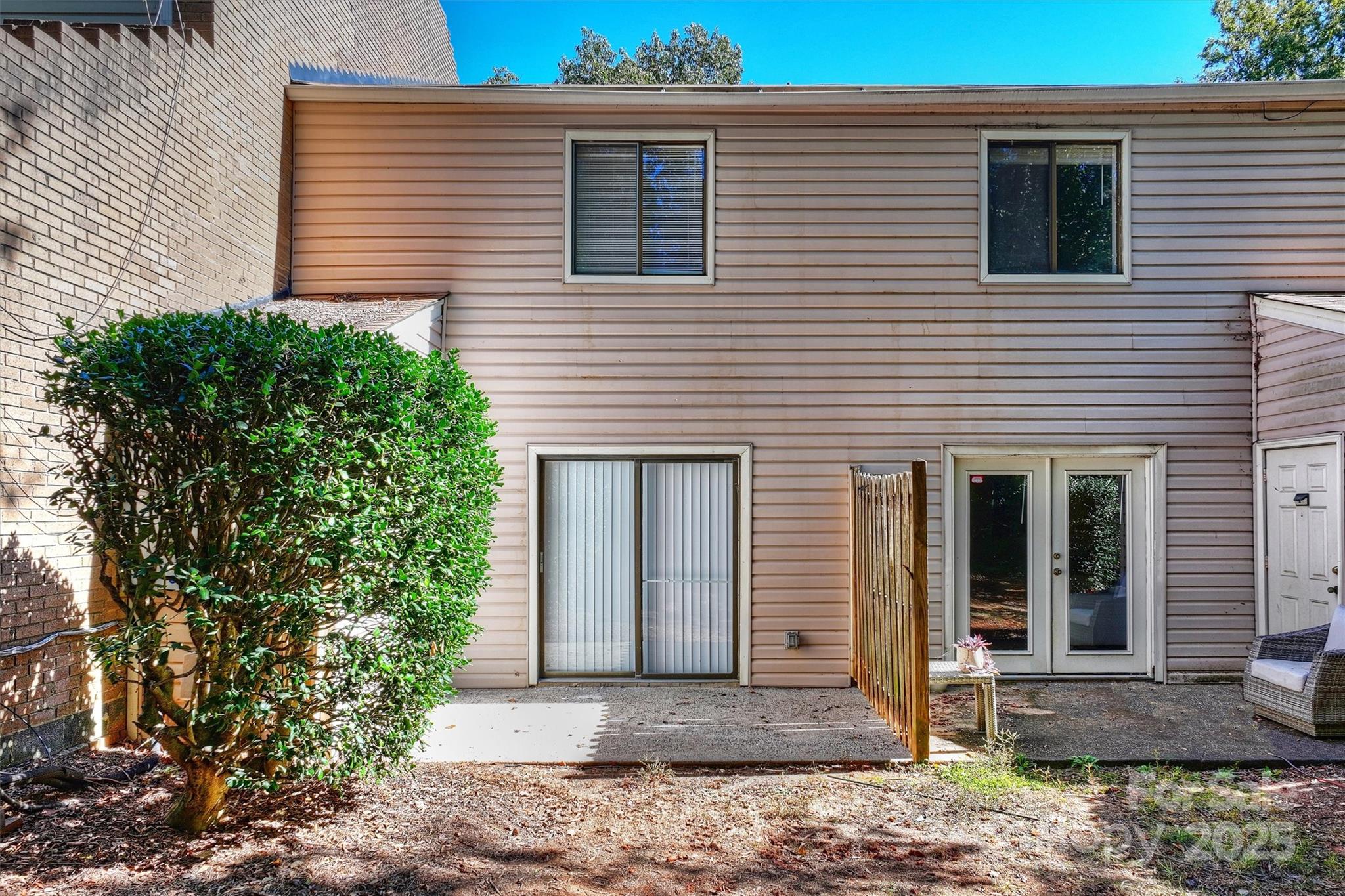 951 Hollywood Street, Unit F Charlotte, NC 28211 - Photo 35 of 42 a view of a house with a yard