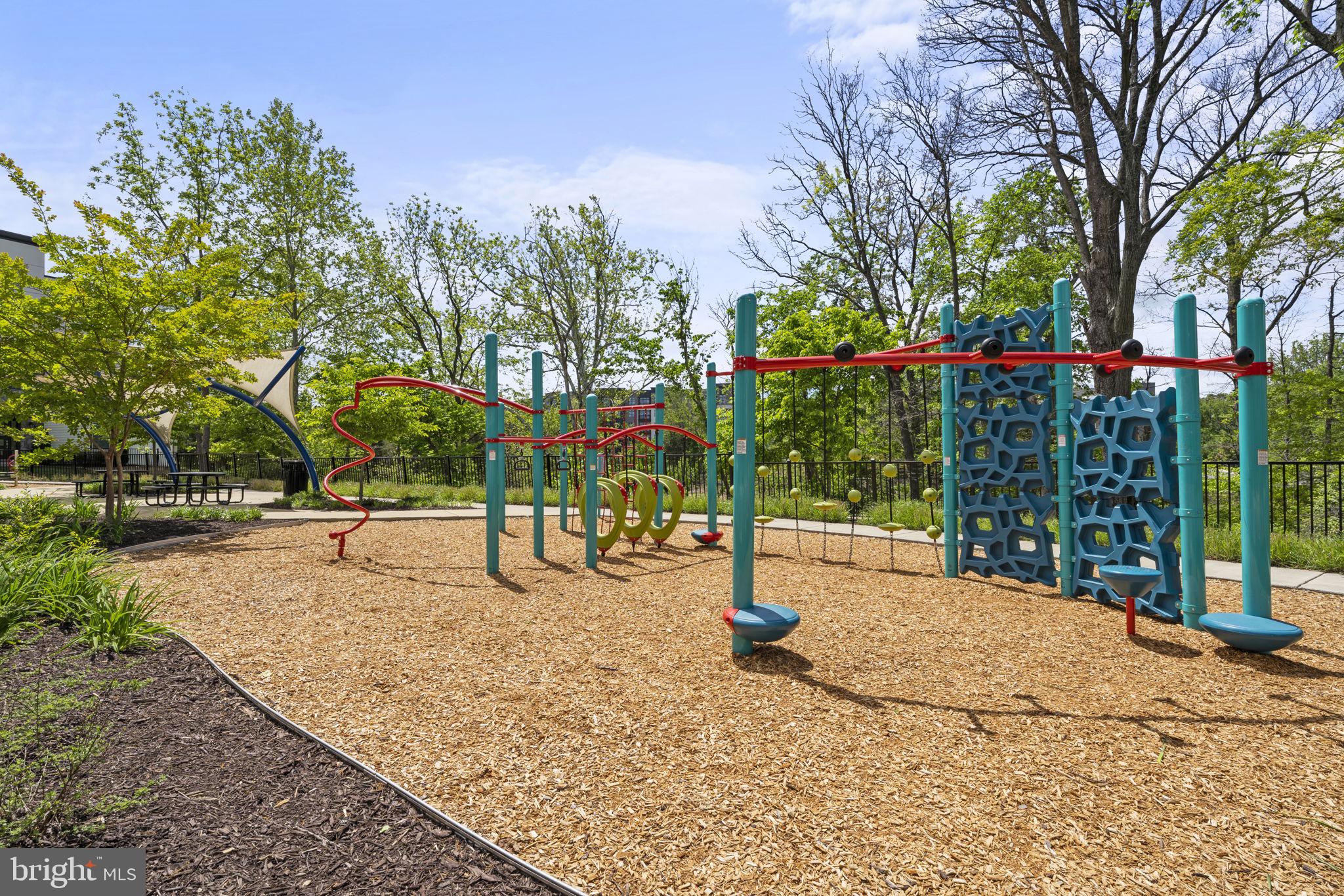 4668 Westfields Boulevard Chantilly, VA 20151 - Photo 40 of 45