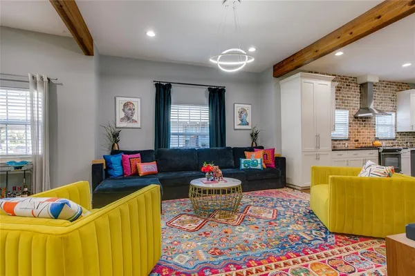 $499,000 | 322 South Brighton Avenue, Dallas, TX 75208