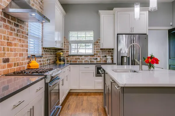 $499,000 | 322 South Brighton Avenue, Dallas, TX 75208