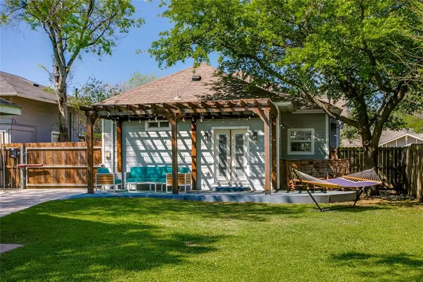 $499,000 | 322 South Brighton Avenue, Dallas, TX 75208