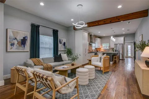 $489,000 | 322 South Brighton Avenue, Dallas, TX 75208
