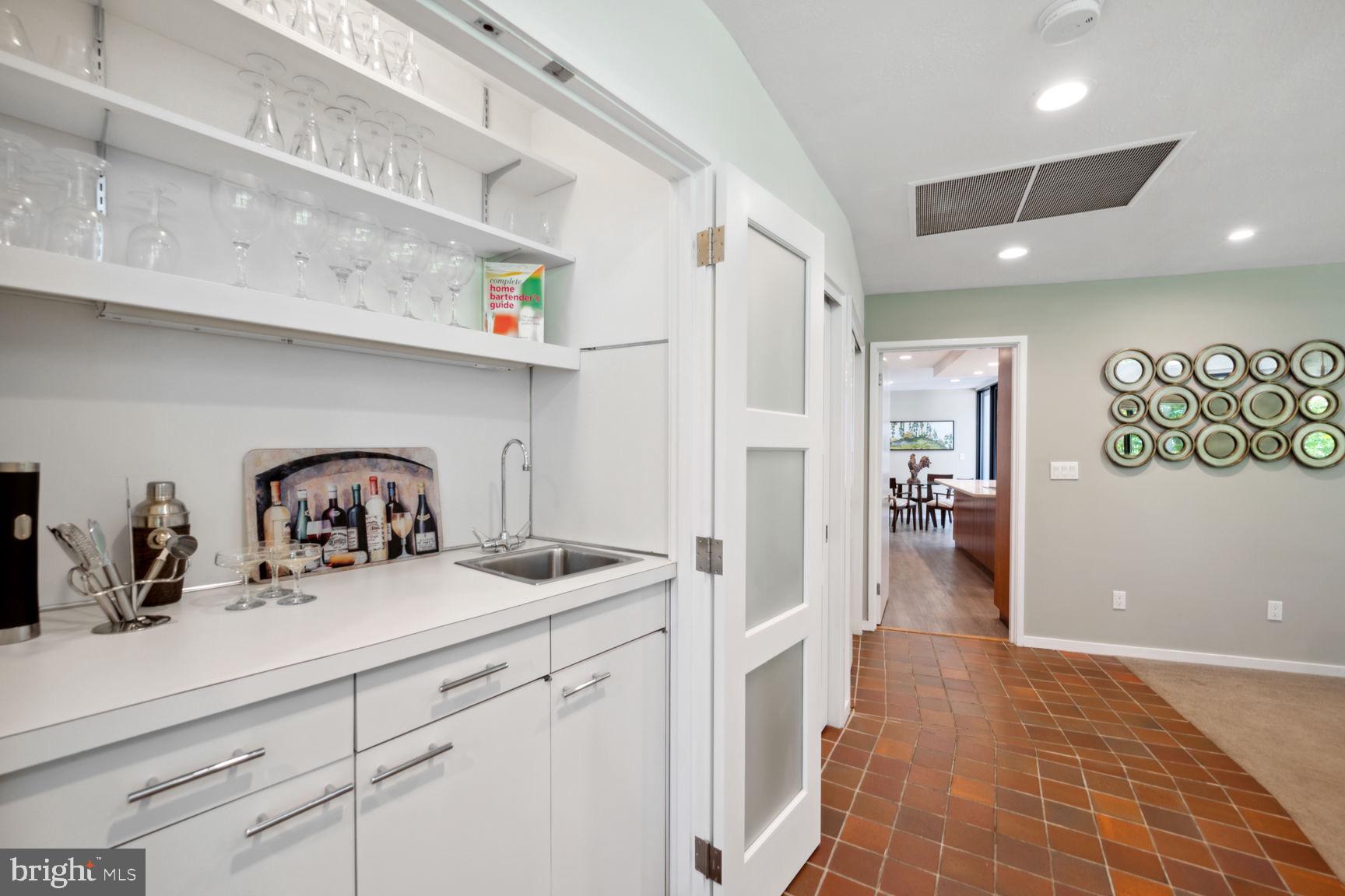 4690 Province Line Road Princeton, NJ 08540 - Photo 13 of 32 Butler's Pantry