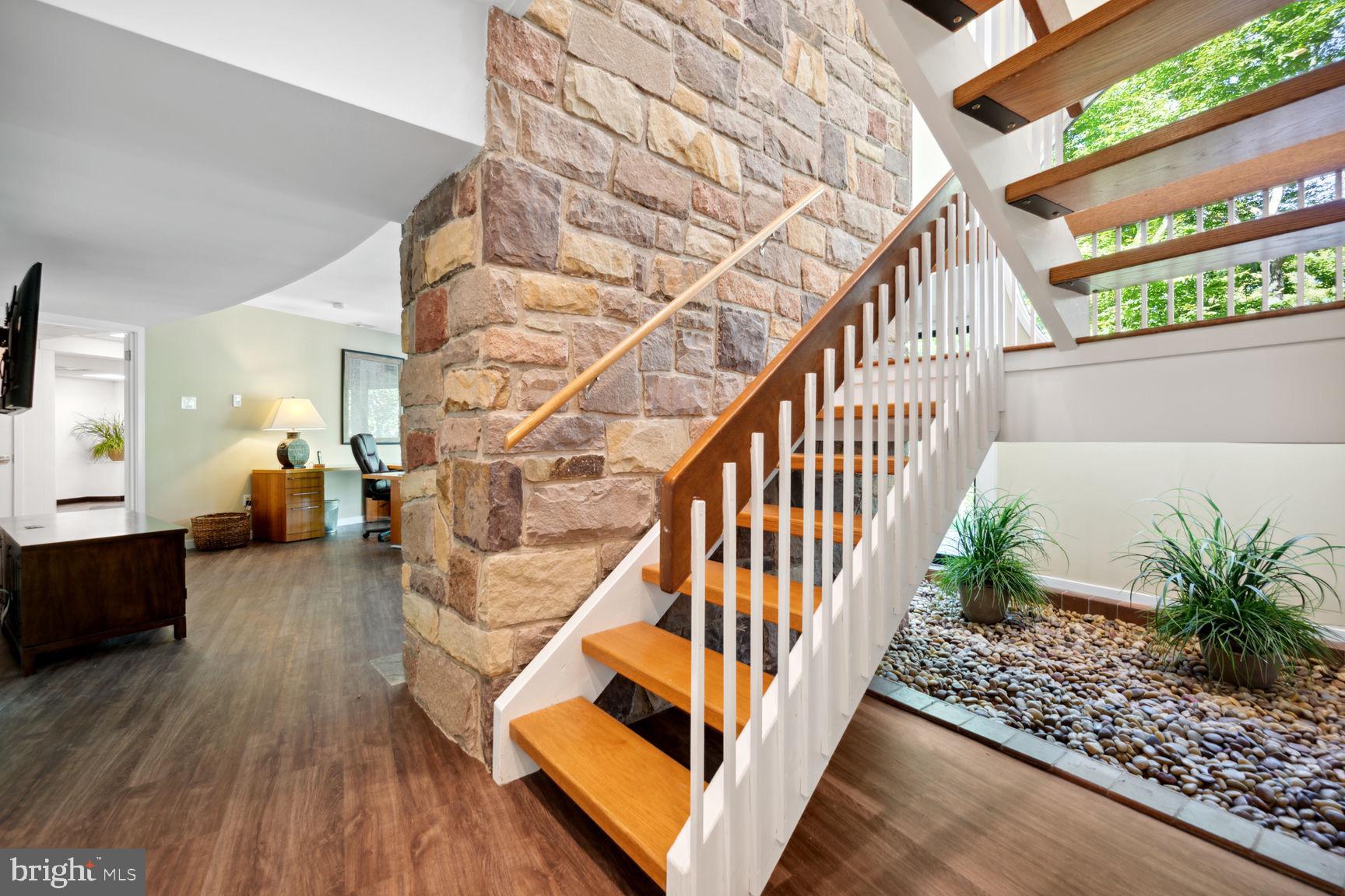 4690 Province Line Road Princeton, NJ 08540 - Photo 24 of 32 Staircase from Groud to Main Floor