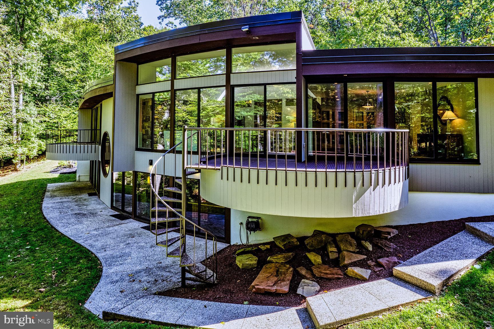 4690 Province Line Road Princeton, NJ 08540 - Photo 26 of 32 Entrance to the FR and DR via Balcony