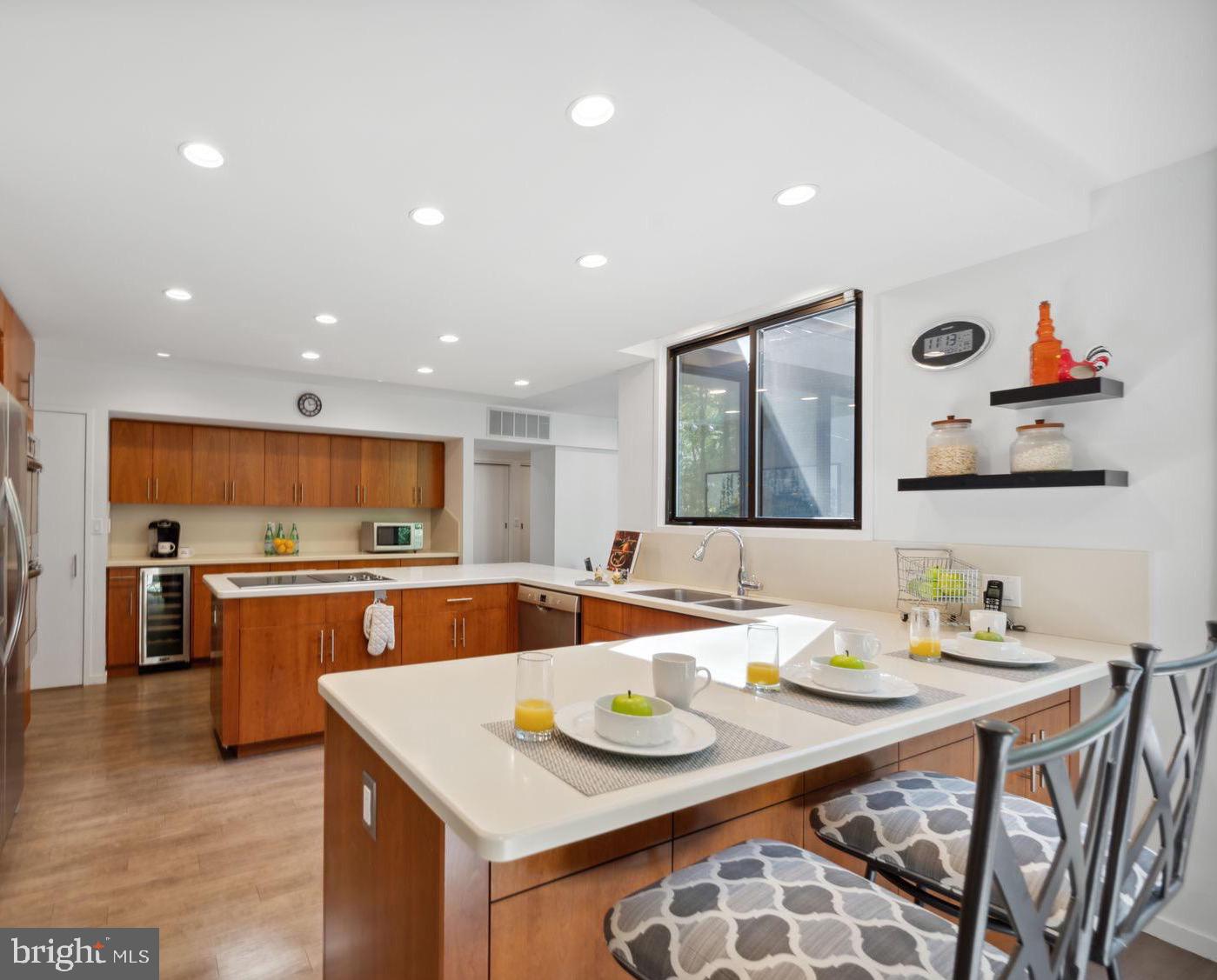 4690 Province Line Road Princeton, NJ 08540 - Photo 5 of 32 Kitchen