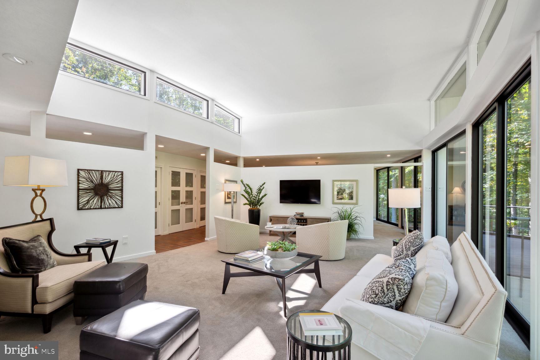 4690 Province Line Road Princeton, NJ 08540 - Photo 9 of 32 Family Room