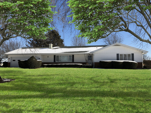 24960 Schafer Road Clare, IL 60111 - Photo 1 of 31