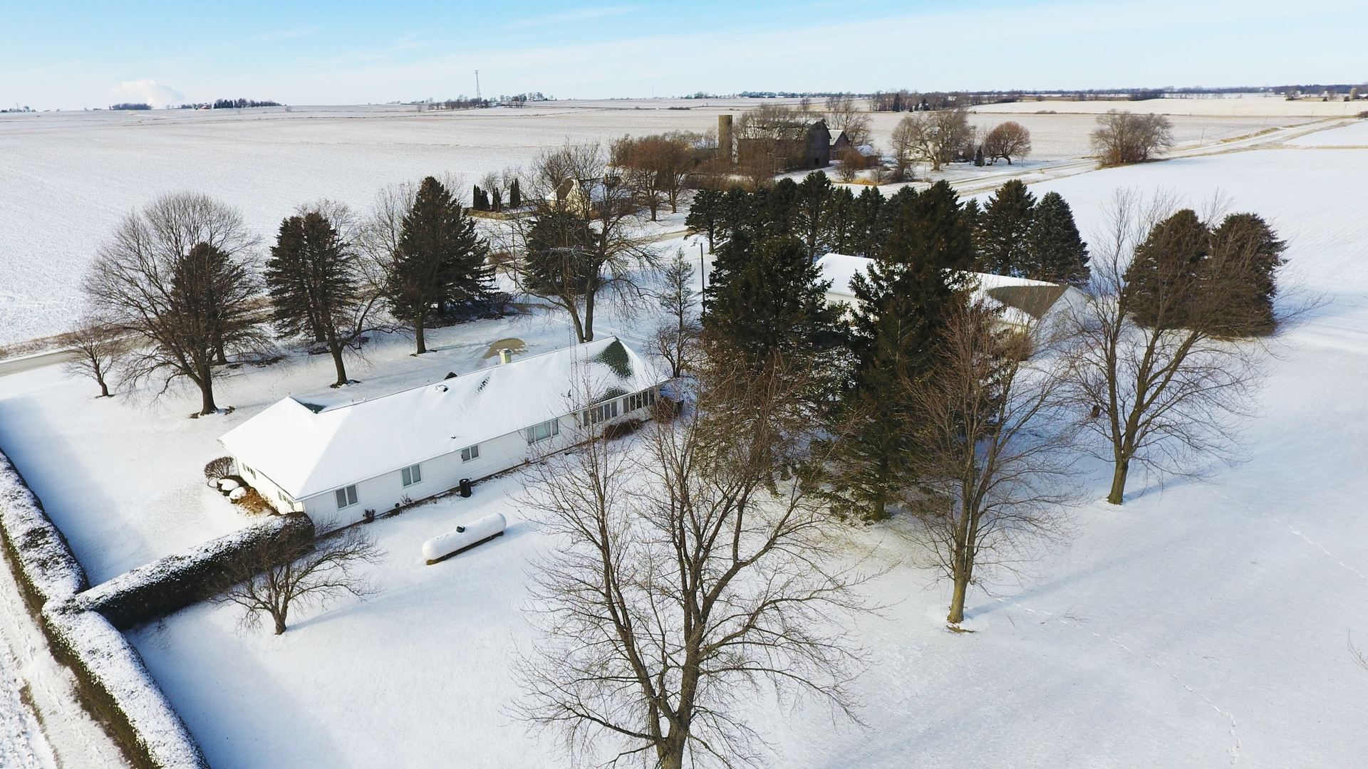 24960 Schafer Road Clare, IL 60111 - Photo 7 of 31